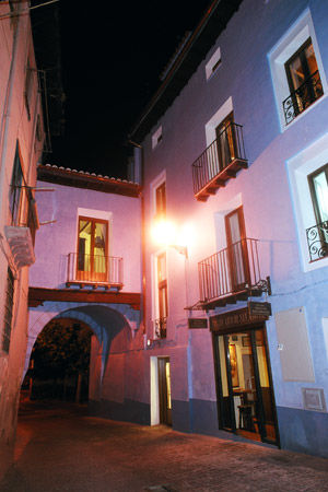 Posada Arco De San Miguel Calatayud Bagian luar foto